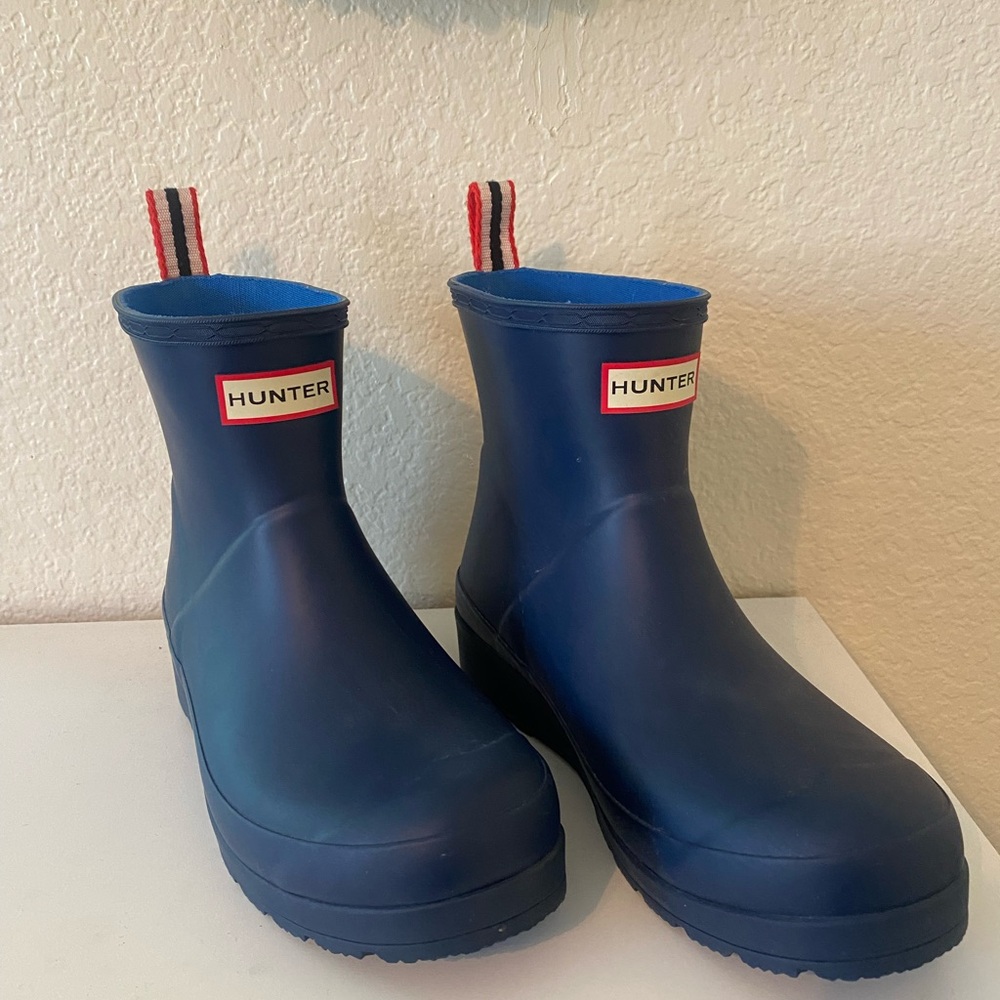Hunter Boots - Women’s Navy Rain Boots